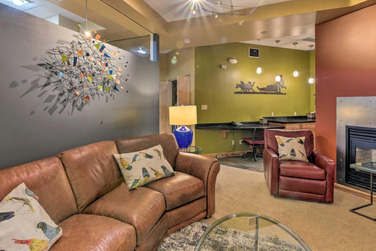 Idyllic Dtwn Anchorage Condo With Fireplace! Exterior foto