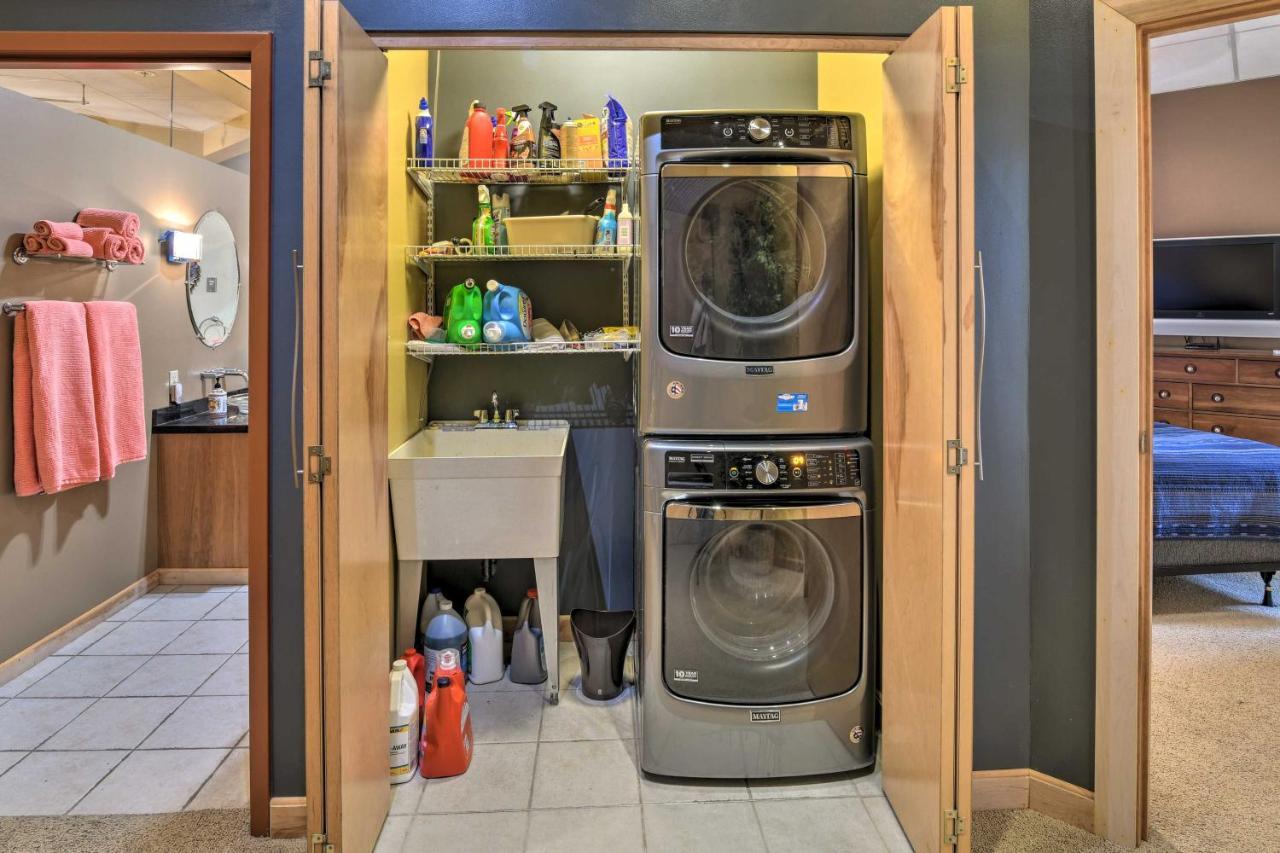 Idyllic Dtwn Anchorage Condo With Fireplace! Exterior foto